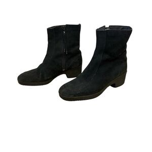 Alba Vintage 90s Suede Ankle Boots Black Lined 7.5 made in Hungary